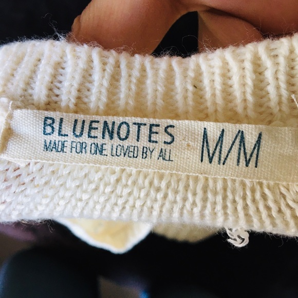 I’m selling a Bluenotes  sweater - Picture 3 of 3